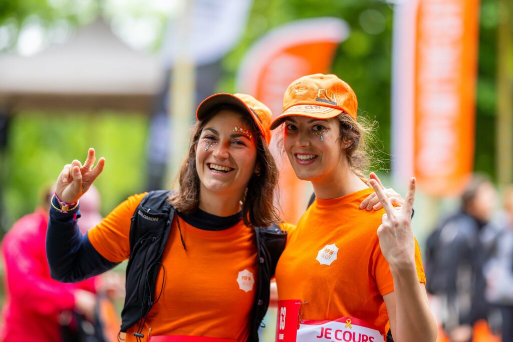 Femmes sur le départ de Pop In Bruxelles pour une course façon découverte insolite de la ville